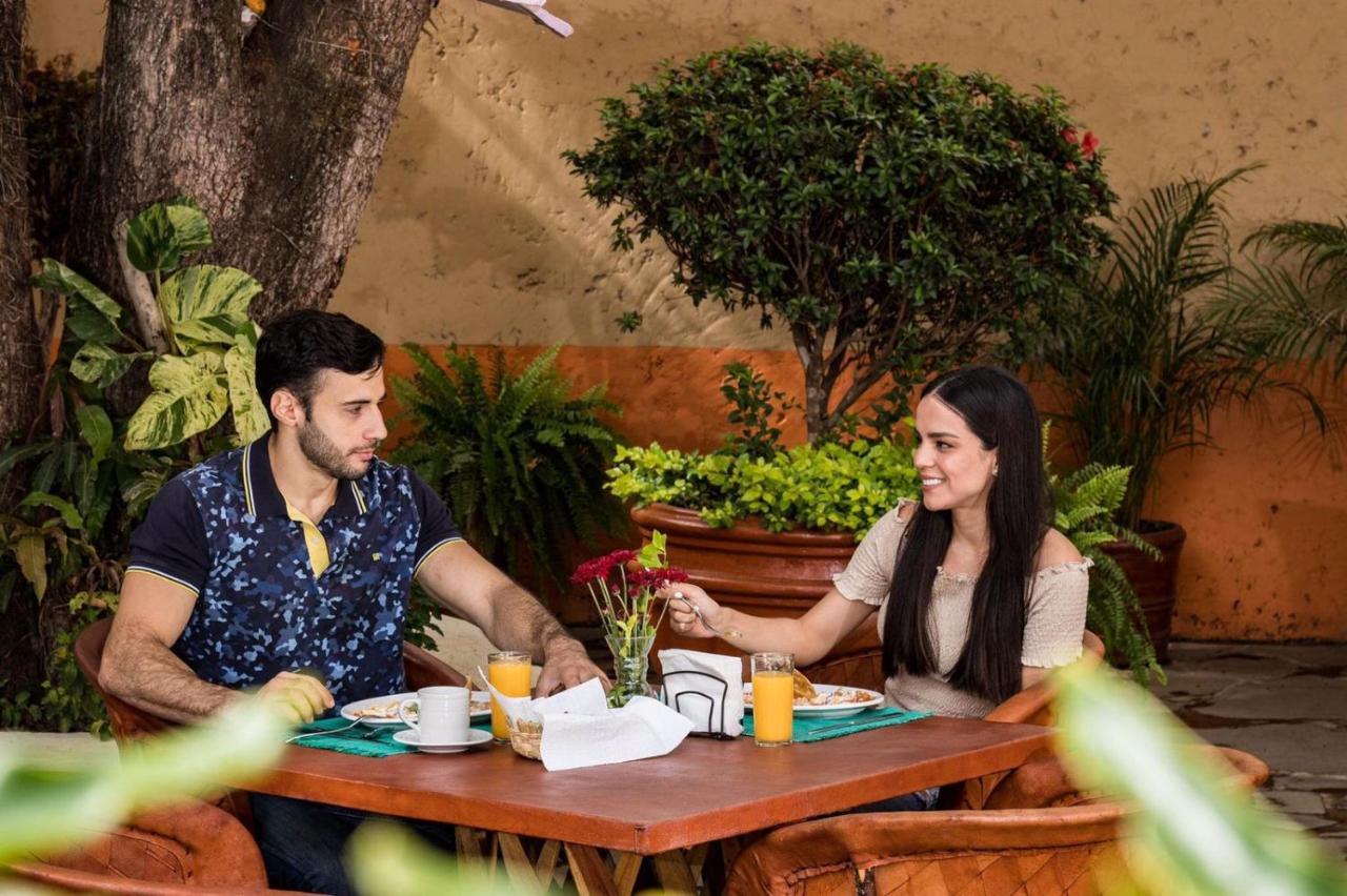 Hotel Boutique Sol Y Luna Spa Ajijic Εξωτερικό φωτογραφία
