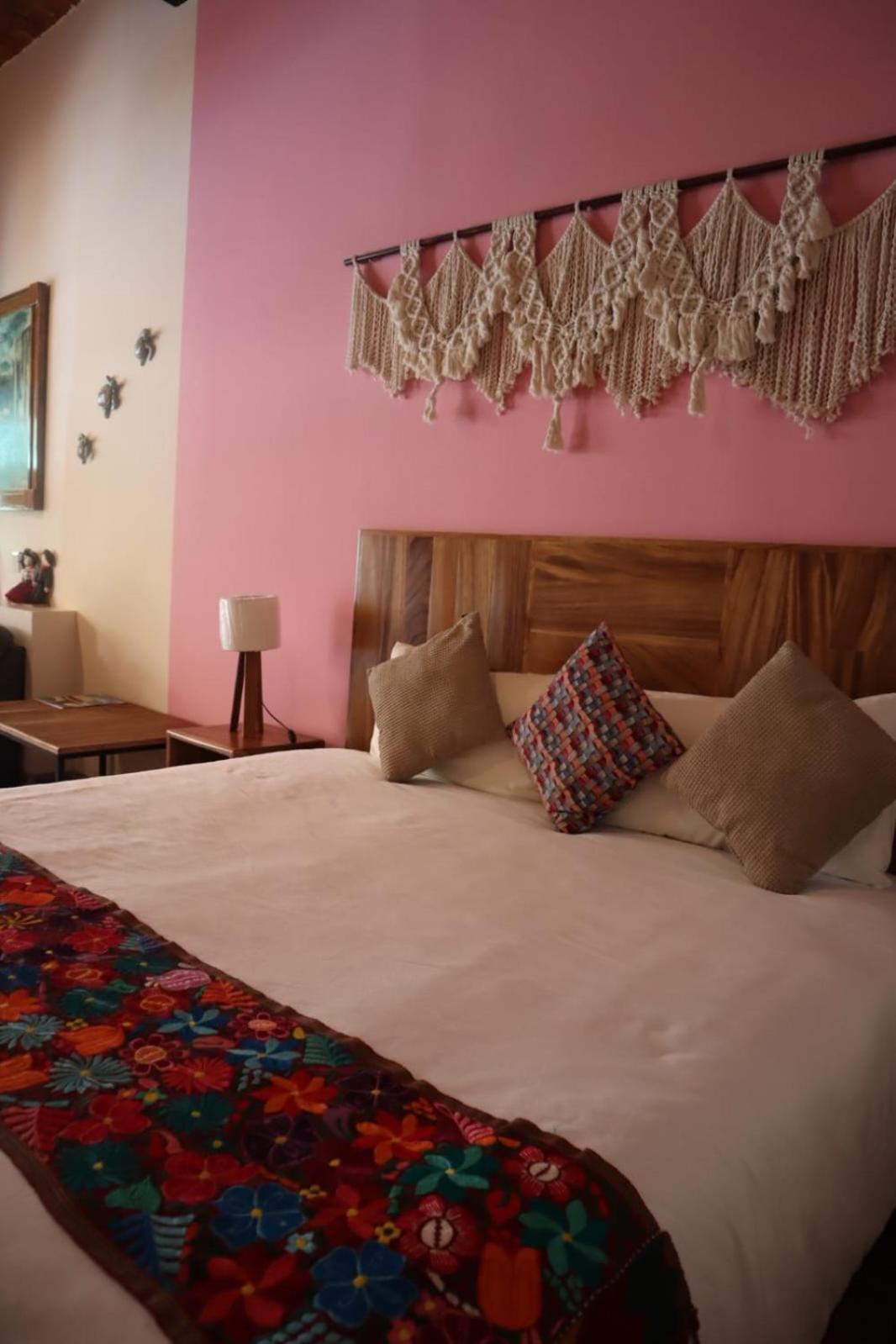 Hotel Boutique Sol Y Luna Spa Ajijic Εξωτερικό φωτογραφία